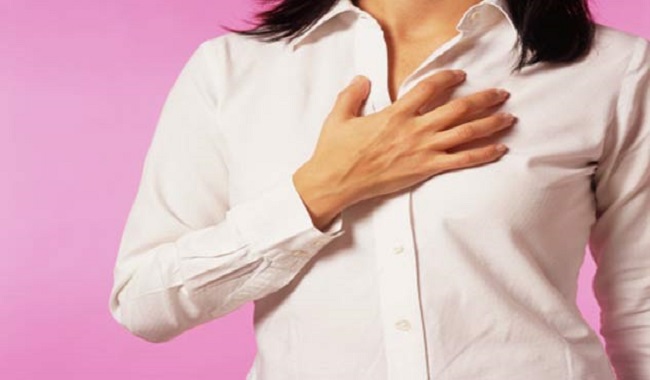 सीने और पेट में तेज जलन है तो इन उपायों से 5 मिनट में मिलेगी राहत